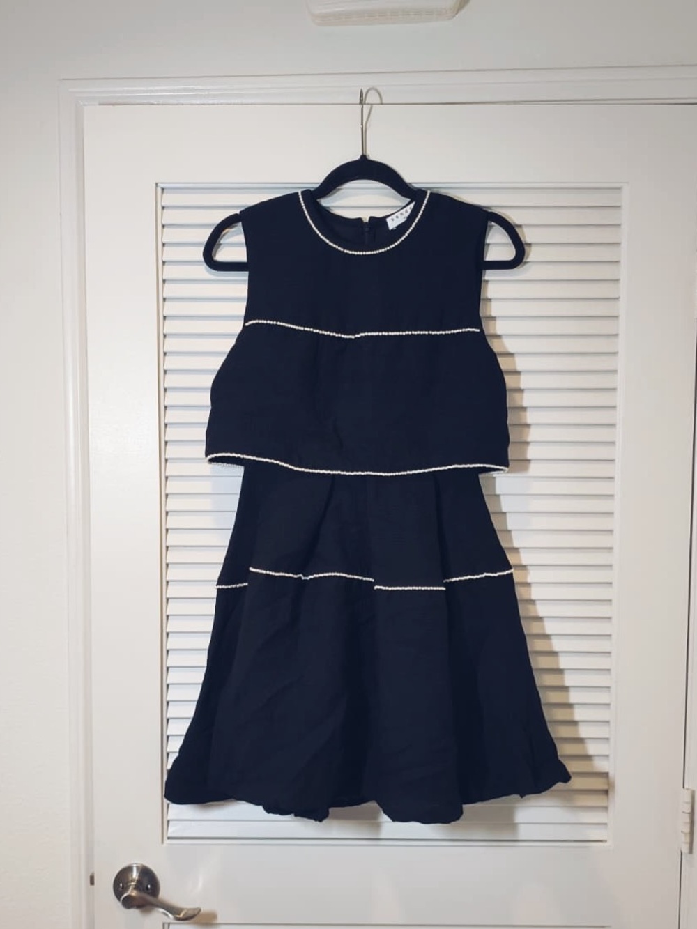 [NEW] Sandro Black Pearl-Trim Sleeveless
